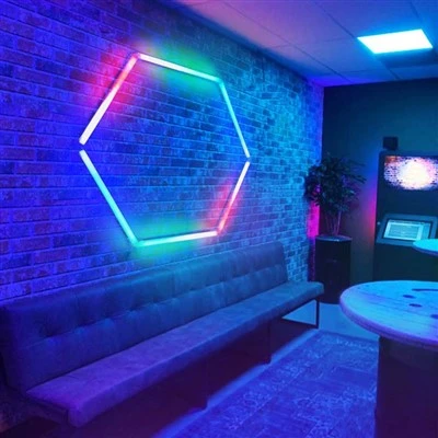 Sexhyrnd LED pallborð